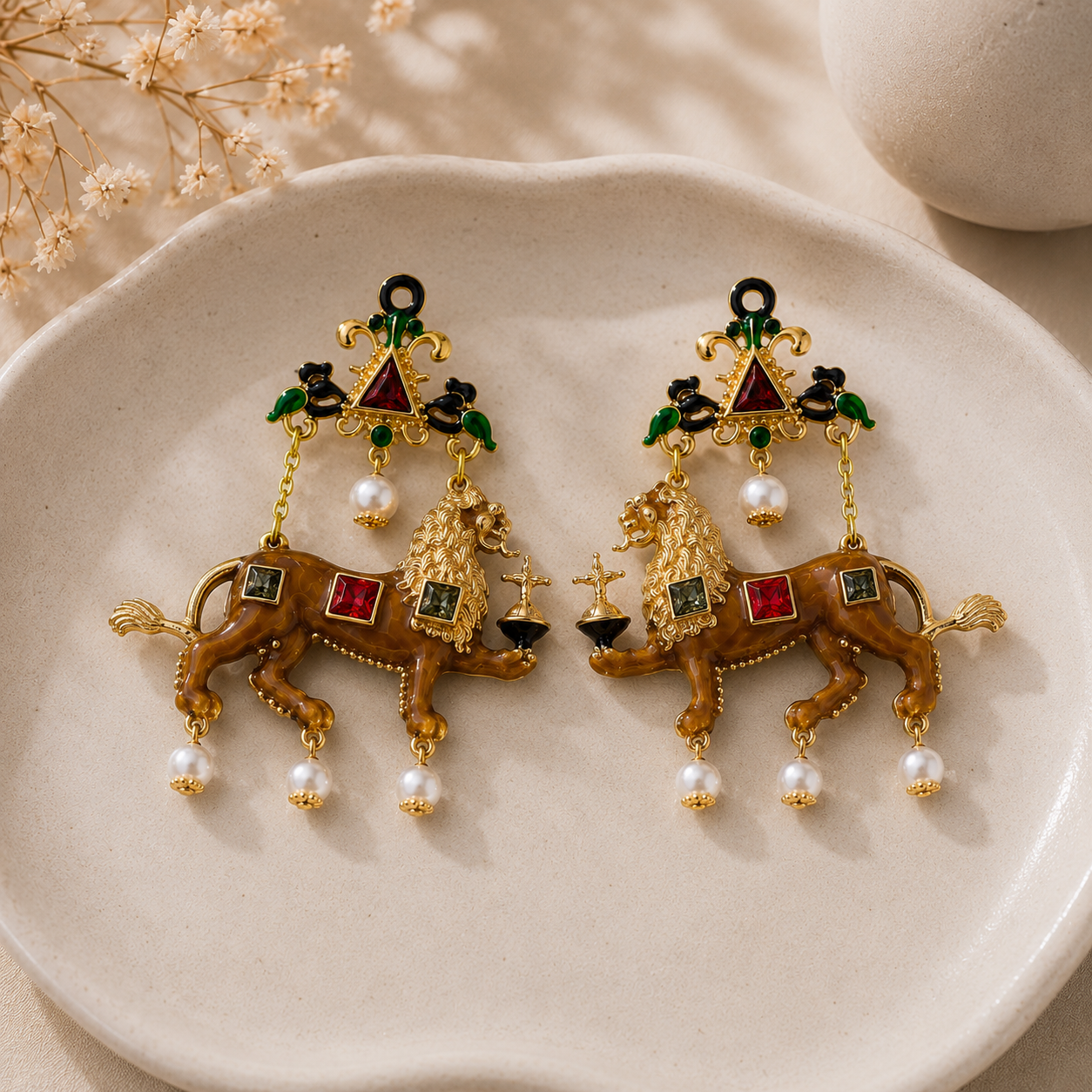Main Character Lion Pearl Earrings