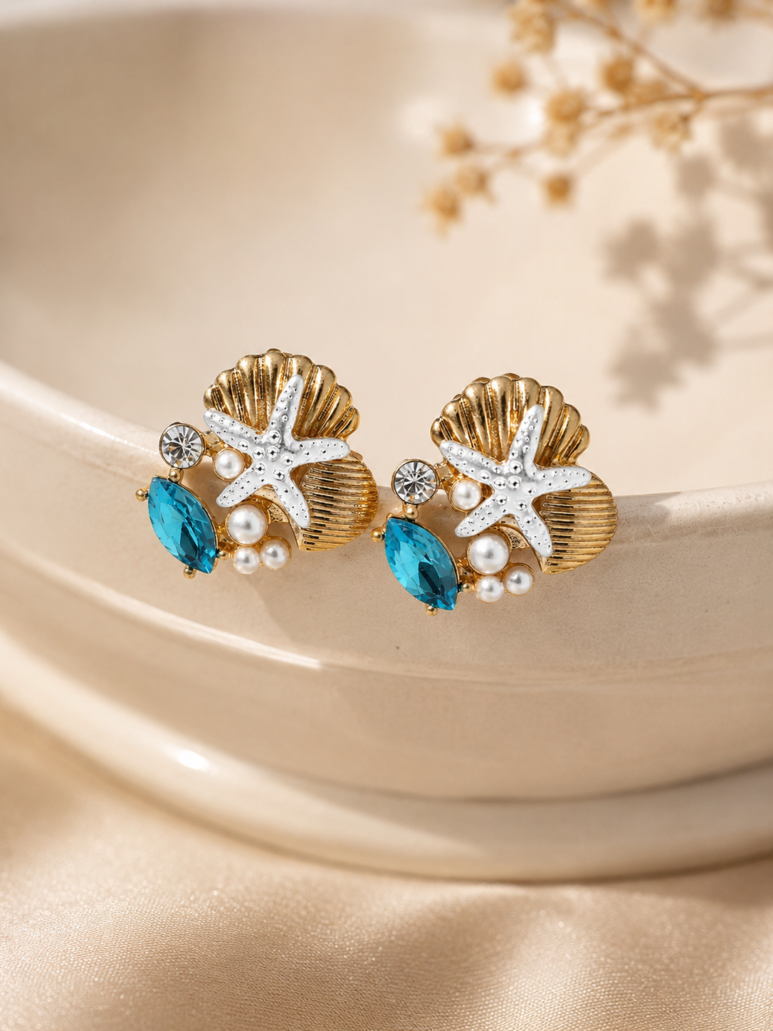 Beach Please! Starfish & Shell Stud Earrings – Gold-Plated  Alloy