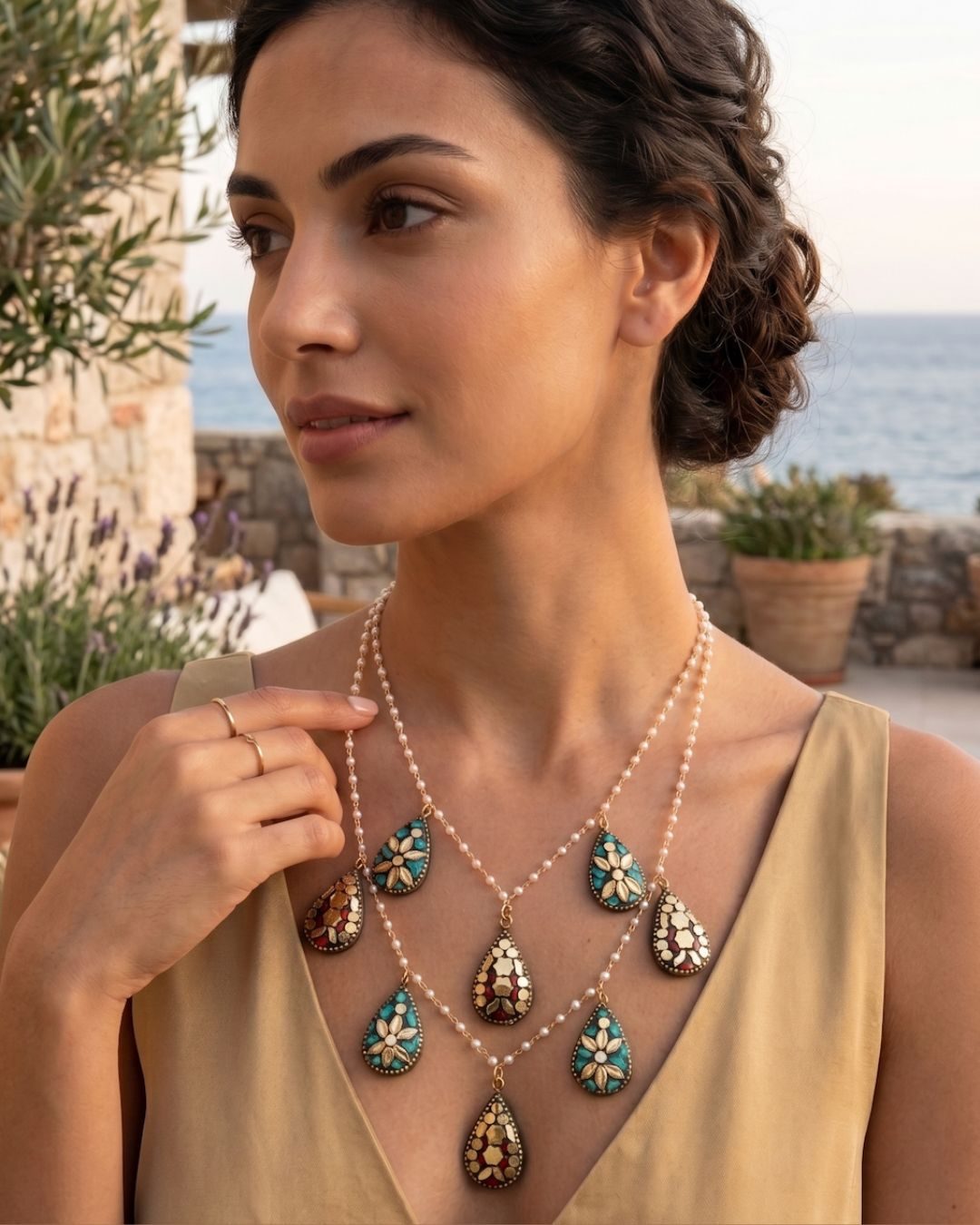 Bohemian 2-Layered Teardrop Mosaic Pearl Statement Necklace for Women