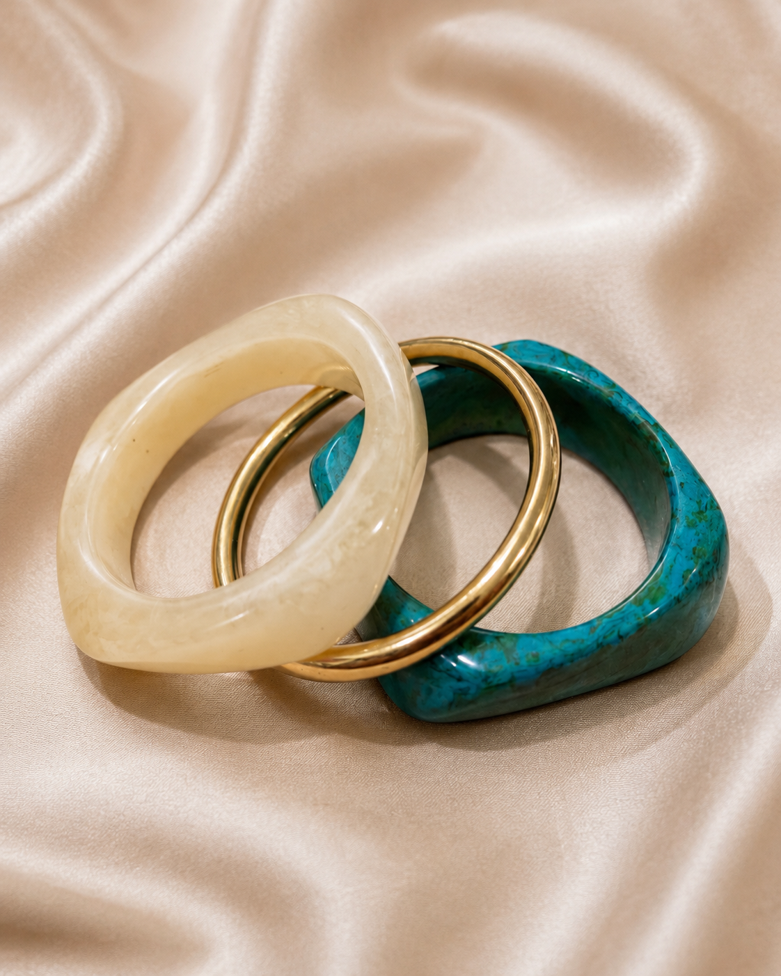 Cerulean Skies Cream Resin Bangle Set